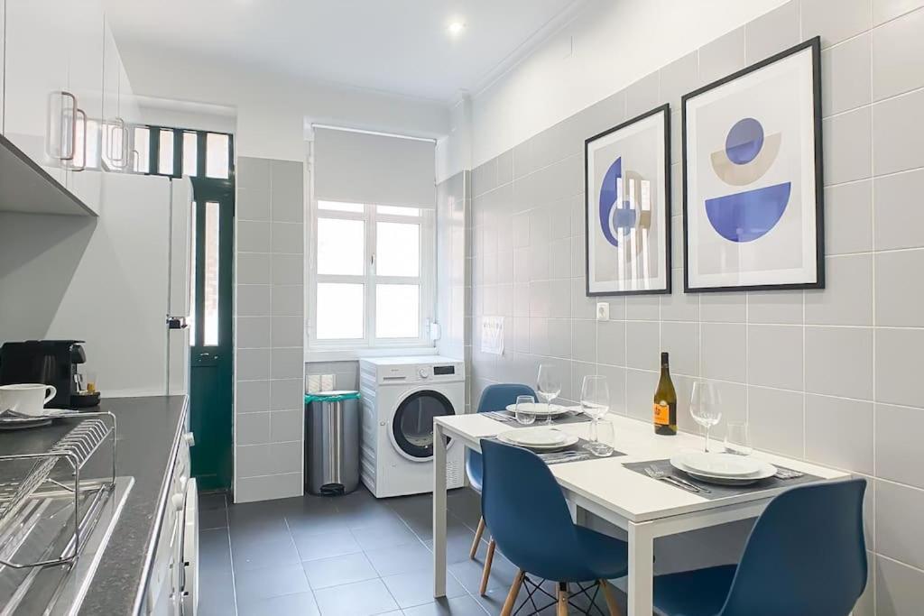 Apartment New - Uptown Stylish Lissabon