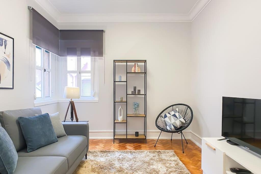 Apartment New - Uptown Stylish Lissabon